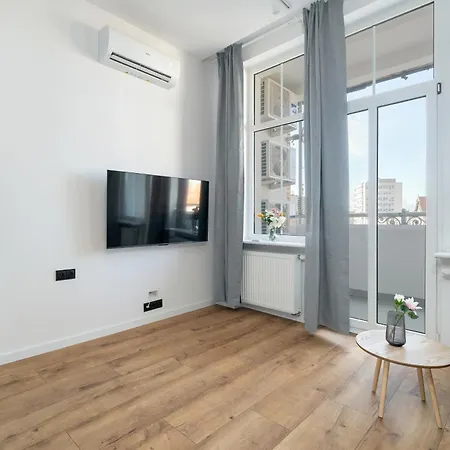 Appartement Klimatyzowane I Stylowe W Poznaniu Blisko Parku By Renters Poznań