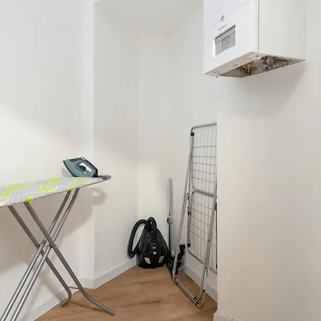 Klimatyzowane I Stylowe W Poznaniu Blisko Parku By Renters *