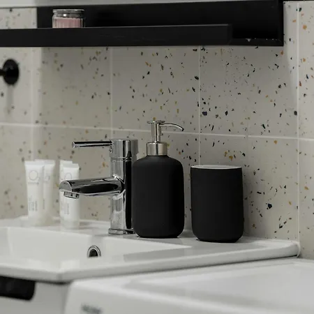 Apartment Klimatyzowane I Stylowe W Poznaniu Blisko Parku By Renters